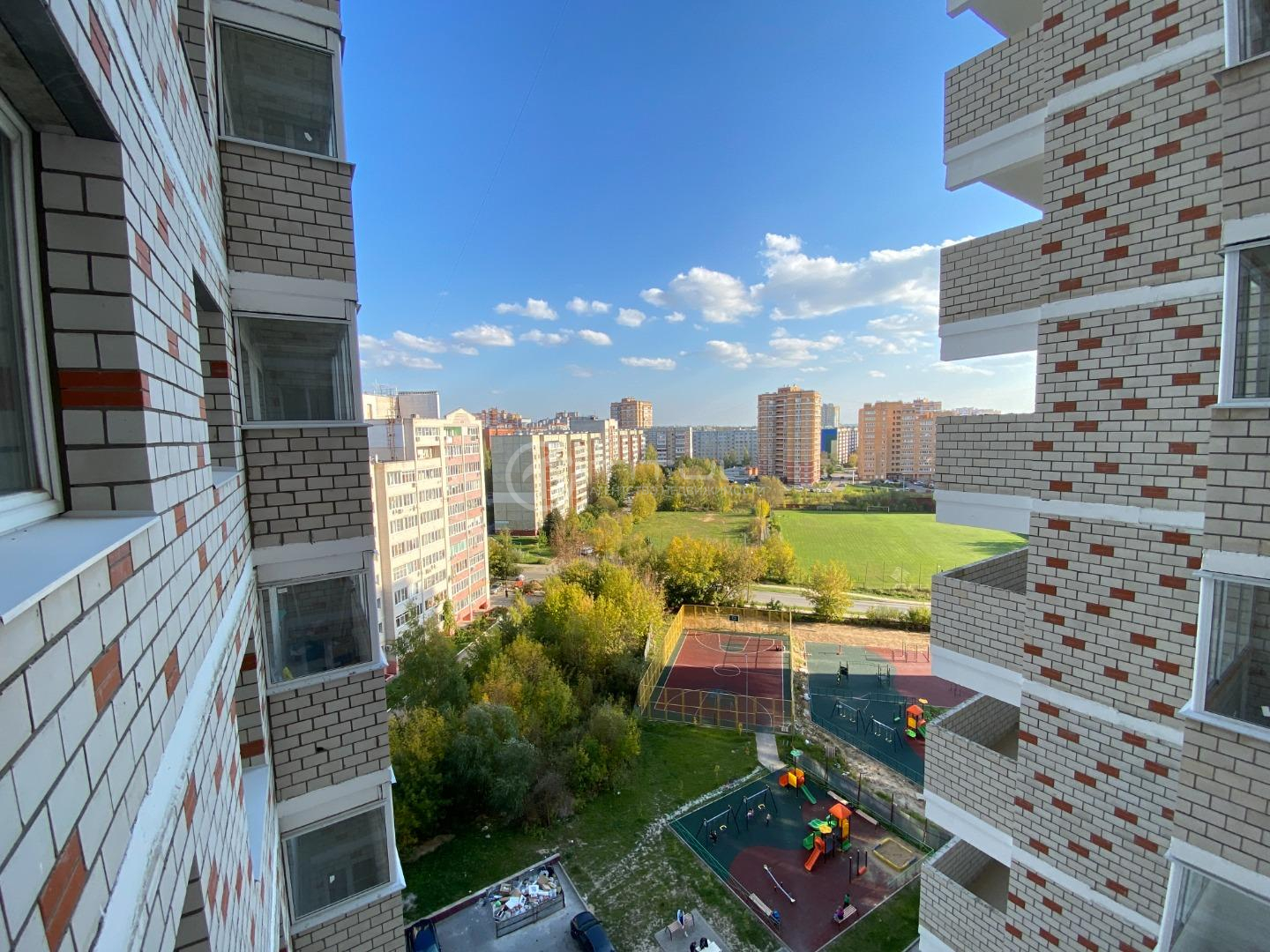 Продажа 3-комнатной квартиры, Калуга, бульвар Солнечный,  д.18