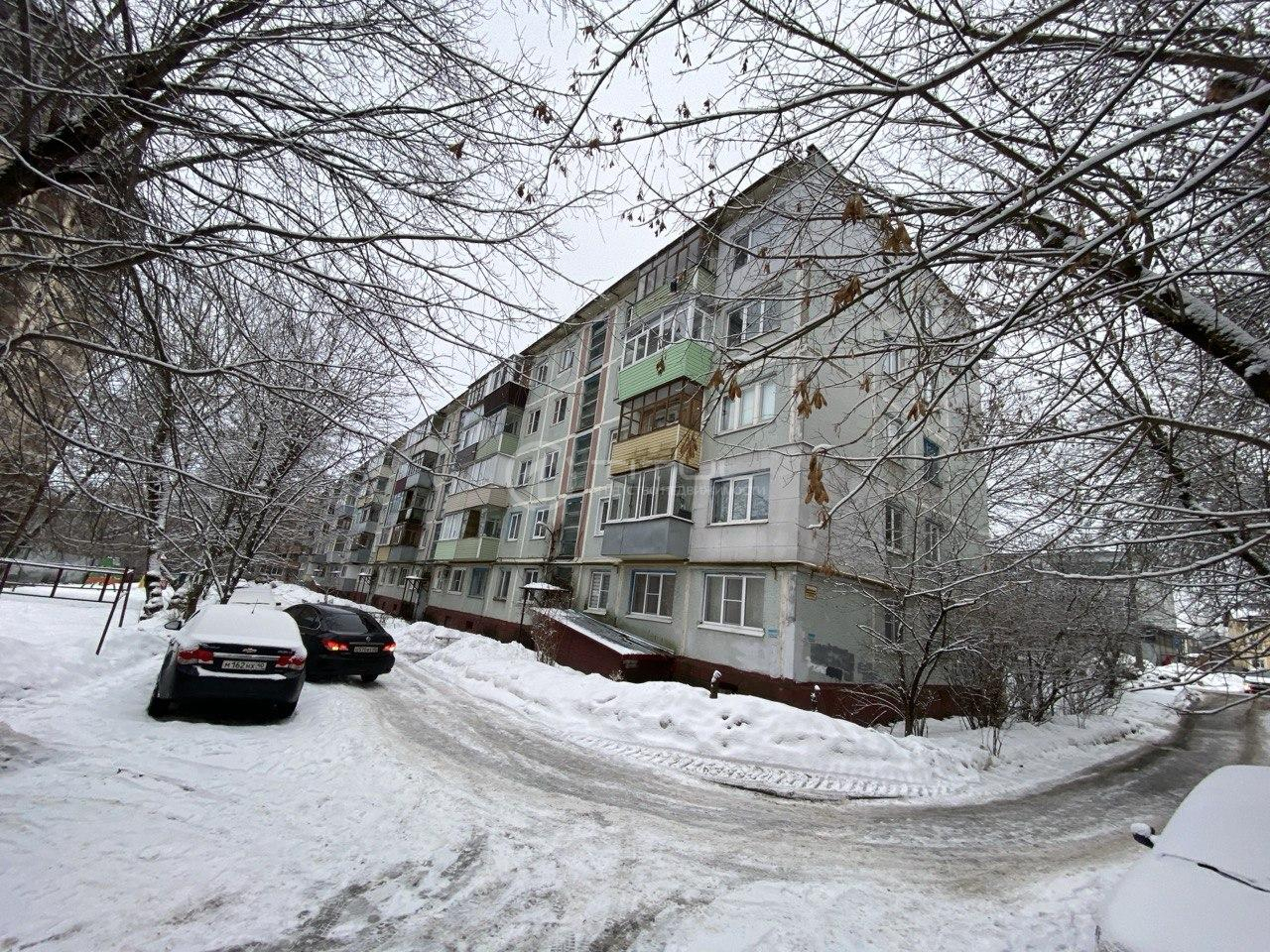 Продажа 4-комнатной квартиры, Калуга, Тульская улица,  д.137